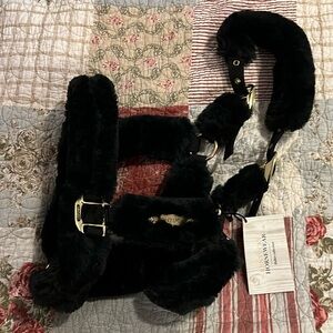 NWT Kentucky Horsewear horse sheepskin shipping halter full